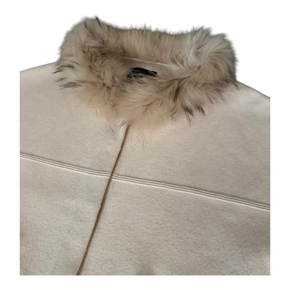 Dolce Cabo Cream Cape with Faux Fur Trim - Picture 4 of 15